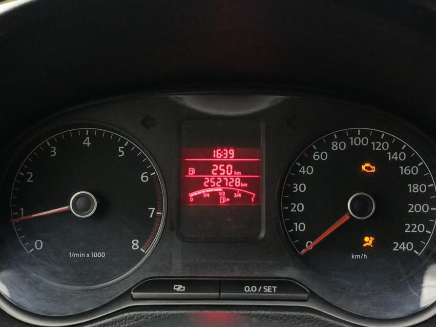 Volkswagen Polo V Чебоксары  - изображение 16