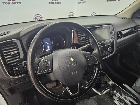 Mitsubishi Outlander III Рестайлинг 2 с пробегом 2018 года, цена 1 833 000 рублей, 89565 км, внедорожник, Автокод Объявления