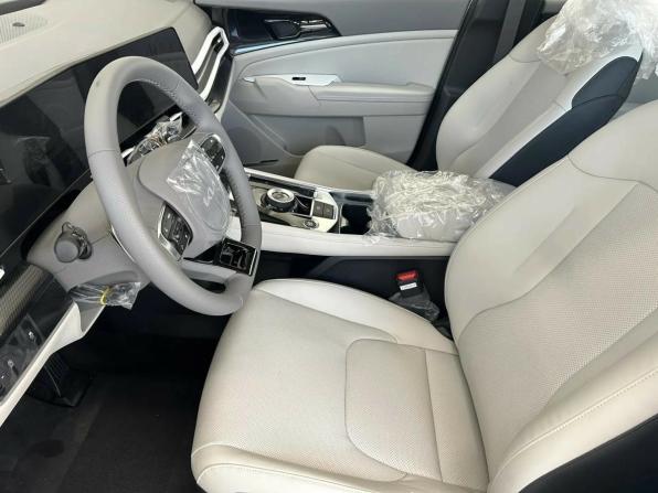Kia Sportage V с пробегом 2026 года, цена 3 640 000 рублей, 46 км, внедорожник, Автокод Объявления