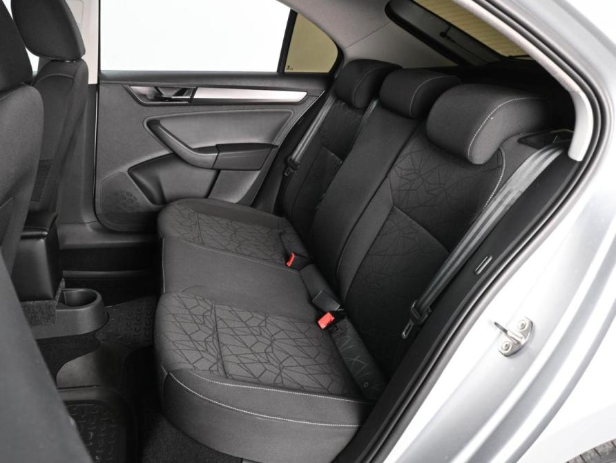 Skoda Rapid I Рестайлинг Ростов-на-Дону  - изображение 9