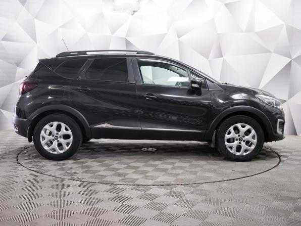 Renault Kaptur I с пробегом 2016 года, цена 1 325 000 рублей, 187000 км, внедорожник, Автокод Объявления