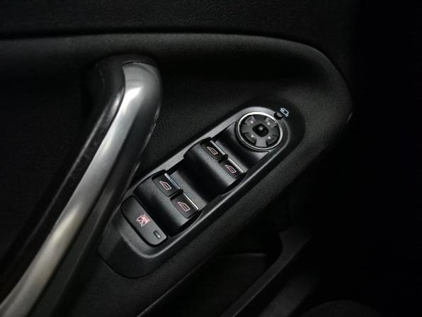 Ford Mondeo IV Рестайлинг с пробегом 2012 года, цена 750 000 рублей, 184423 км, седан, Автокод Объявления