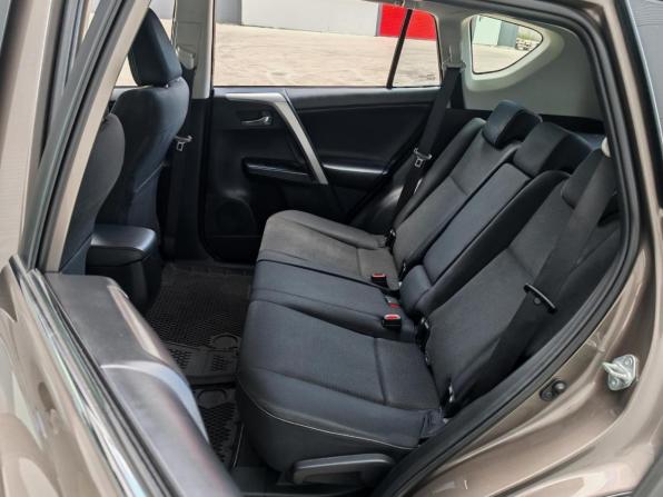 Toyota RAV4 IV (XA40) Рестайлинг с пробегом 2016 года, цена 2 226 000 рублей, 158767 км, внедорожник, Автокод Объявления