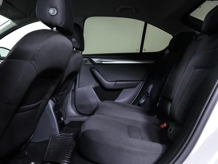 Skoda Octavia III (A7) Москва  - изображение 12