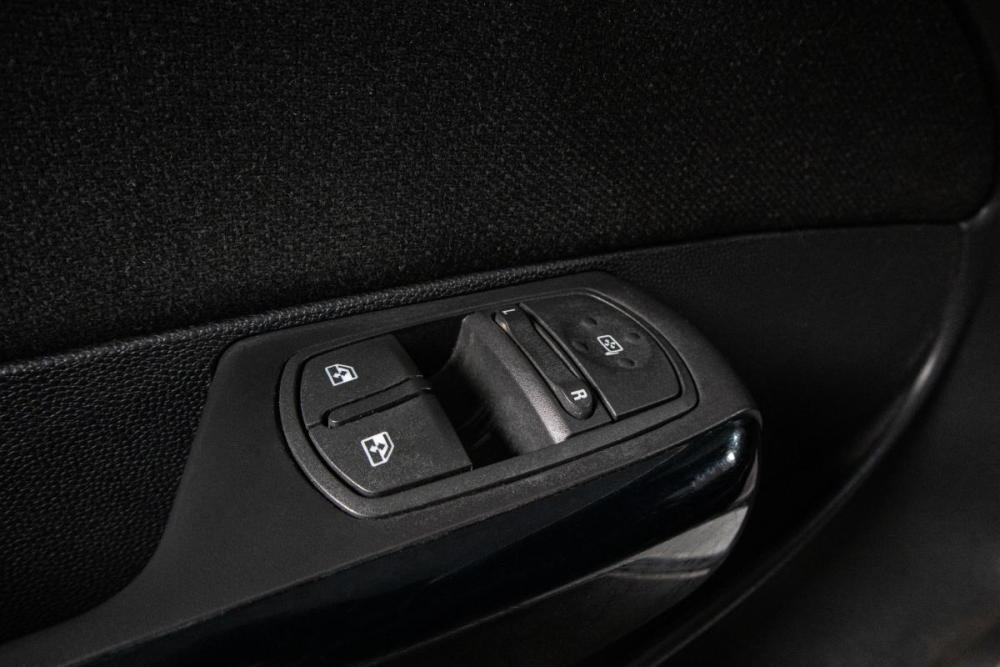 Opel Corsa D Сургут  - изображение 8