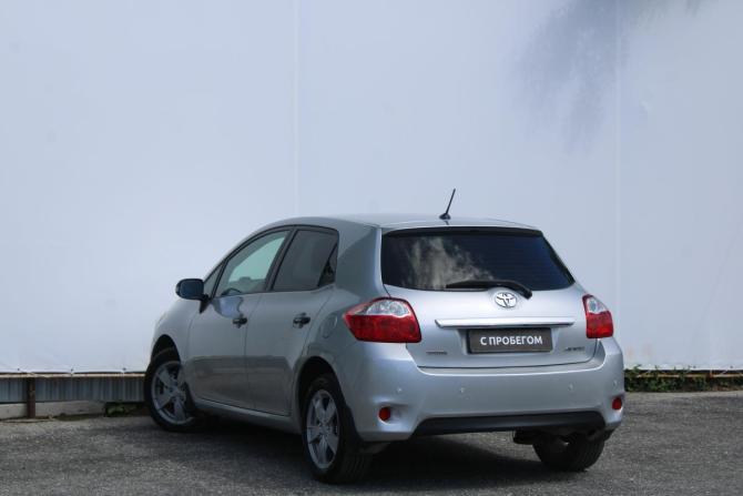 Toyota Auris I Рестайлинг с пробегом 2011 года, цена 970 000 рублей, 171000 км, хэтчбек, Автокод Объявления