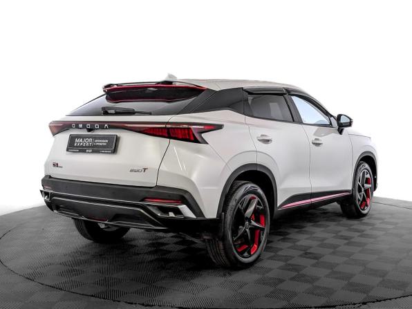 Omoda C5 I Рестайлинг с пробегом 2024 года, цена 2 175 000 рублей, 33931 км, внедорожник, Автокод Объявления
