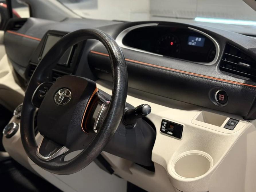 Toyota Sienta II Новосибирск  - изображение 16