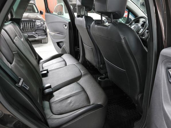 Renault Kaptur I с пробегом 2018 года, цена 1 349 000 рублей, 86701 км, внедорожник, Автокод Объявления