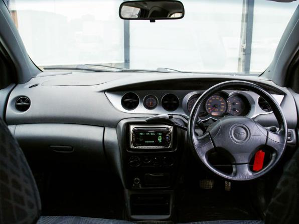 Daihatsu YRV I с пробегом 2001 года, цена 259 000 рублей, 149832 км, компактвэн, Автокод Объявления