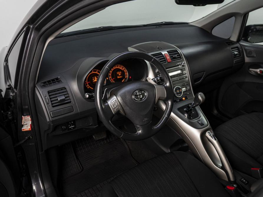 Toyota Auris I Тюмень  - изображение 10
