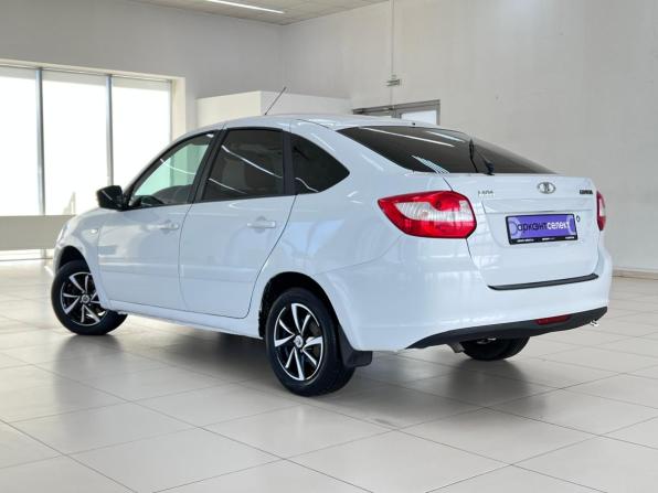 Lada (ВАЗ) Granta I с пробегом 2015 года, цена 550 000 рублей, 108695 км, лифтбек, Автокод Объявления