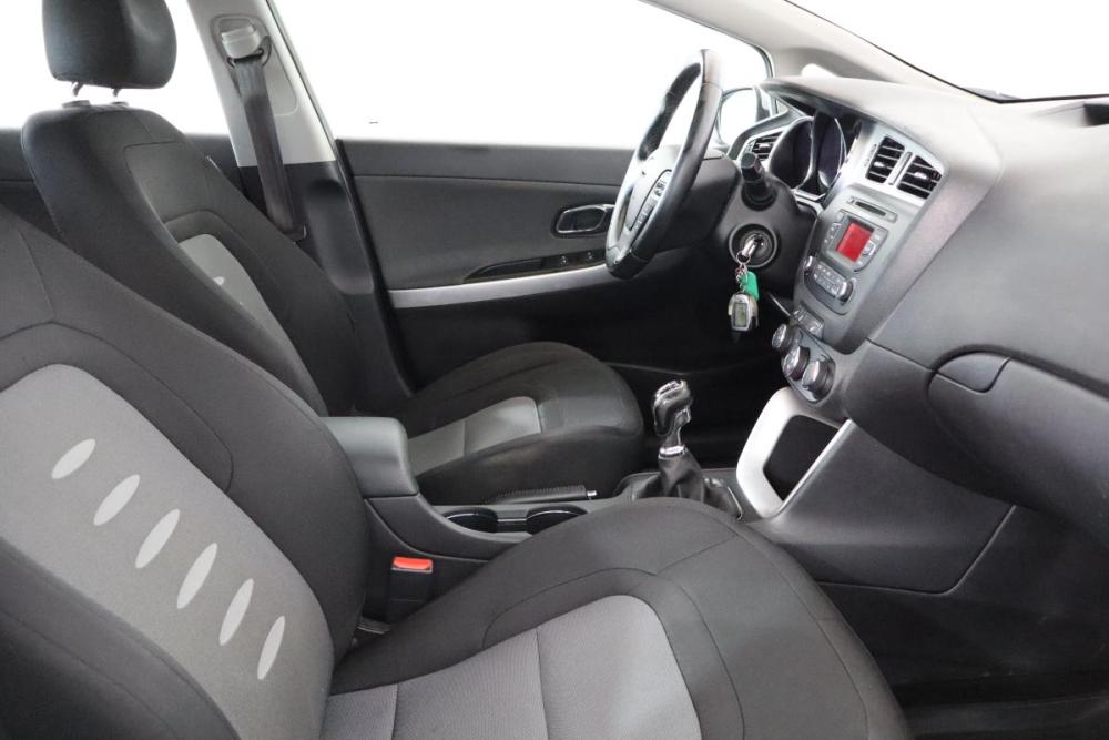 Kia Ceed II Санкт-Петербург  - изображение 11