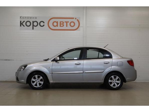Kia Rio II Рестайлинг с пробегом 2010 года, цена 454 000 рублей, 295322 км, седан, Автокод Объявления