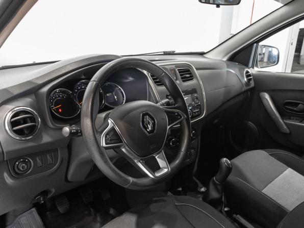 Renault Sandero II Рестайлинг с пробегом 2020 года, цена 1 266 100 рублей, 88000 км, хэтчбек, Автокод Объявления
