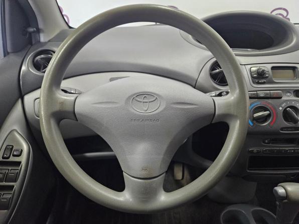 Toyota Yaris I с пробегом 2001 года, цена 550 000 рублей, 132819 км, хэтчбек, Автокод Объявления