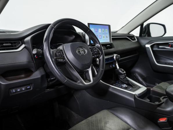 Toyota RAV4 V (XA50) с пробегом 2022 года, цена 3 589 000 рублей, 91900 км, внедорожник, Автокод Объявления