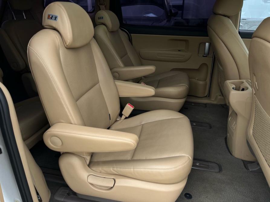 Kia Carnival III Калуга  - изображение 13