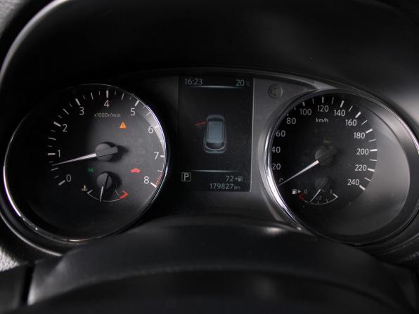 Nissan Qashqai II с пробегом 2014 года, цена 1 290 000 рублей, 179000 км, внедорожник, Автокод Объявления