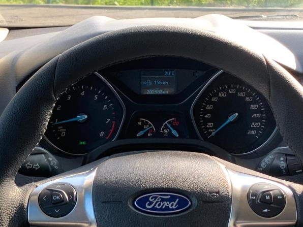 Ford Focus III с пробегом 2013 года, цена 599 900 рублей, 202859 км, универсал, Автокод Объявления