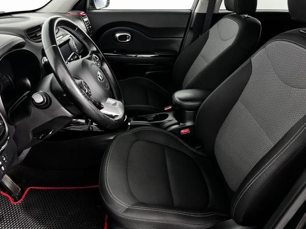 Kia Soul II Рестайлинг с пробегом 2017 года, цена 1 660 000 рублей, 135238 км, хэтчбек, Автокод Объявления