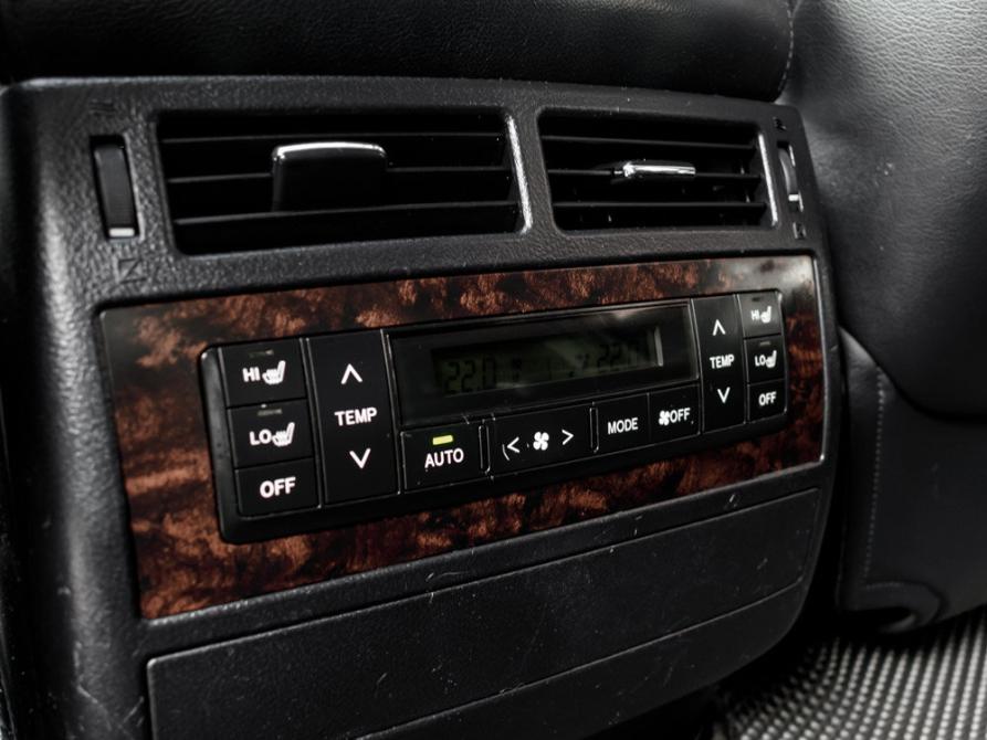 Toyota Land Cruiser 200 Series Рестайлинг 1 Екатеринбург  - изображение 36