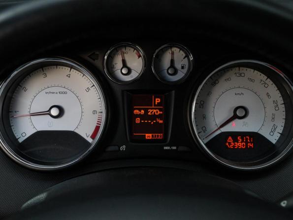 Peugeot 408 I с пробегом 2014 года, цена 529 000 рублей, 239013 км, седан, Автокод Объявления