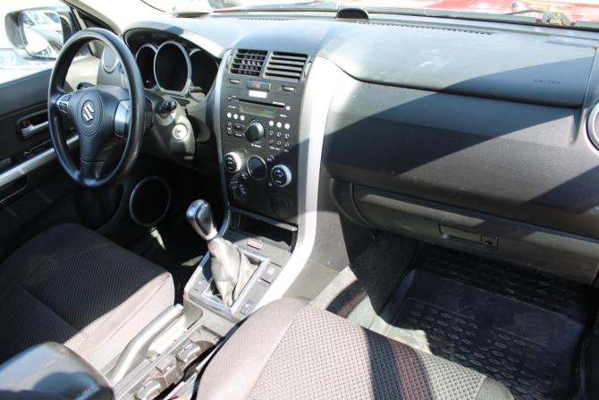 Suzuki Grand Vitara II Рестайлинг с пробегом 2010 года, цена 955 000 рублей, 196992 км, внедорожник, Автокод Объявления