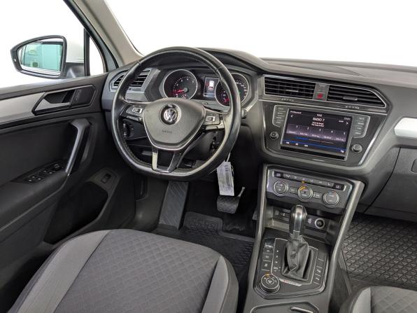 Volkswagen Tiguan II с пробегом 2017 года, цена 1 900 000 рублей, 182181 км, внедорожник, Автокод Объявления