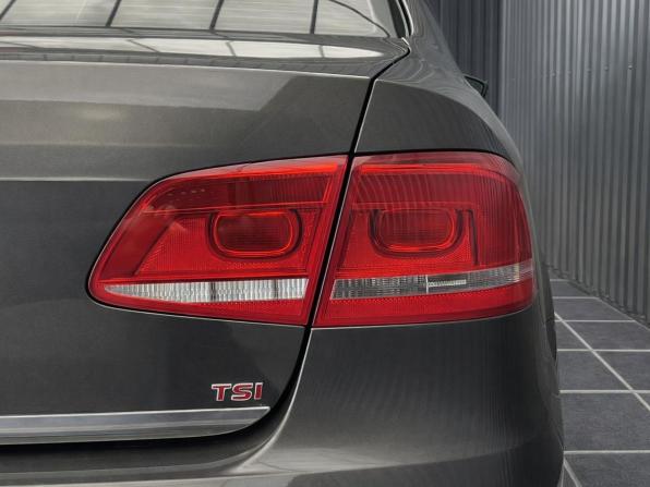 Volkswagen Passat B7 с пробегом 2013 года, цена 1 167 000 рублей, 177875 км, седан, Автокод Объявления