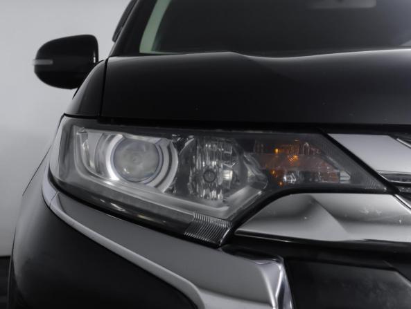 Mitsubishi Outlander III Рестайлинг 3 с пробегом 2018 года, цена 2 140 000 рублей, 146930 км, внедорожник, Автокод Объявления