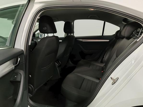 Skoda Octavia III (A7) Рестайлинг с пробегом 2020 года, цена 1 490 000 рублей, 122103 км, лифтбек, Автокод Объявления