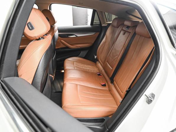 BMW X6 II (F16) с пробегом 2015 года, цена 3 148 000 рублей, 98942 км, внедорожник, Автокод Объявления