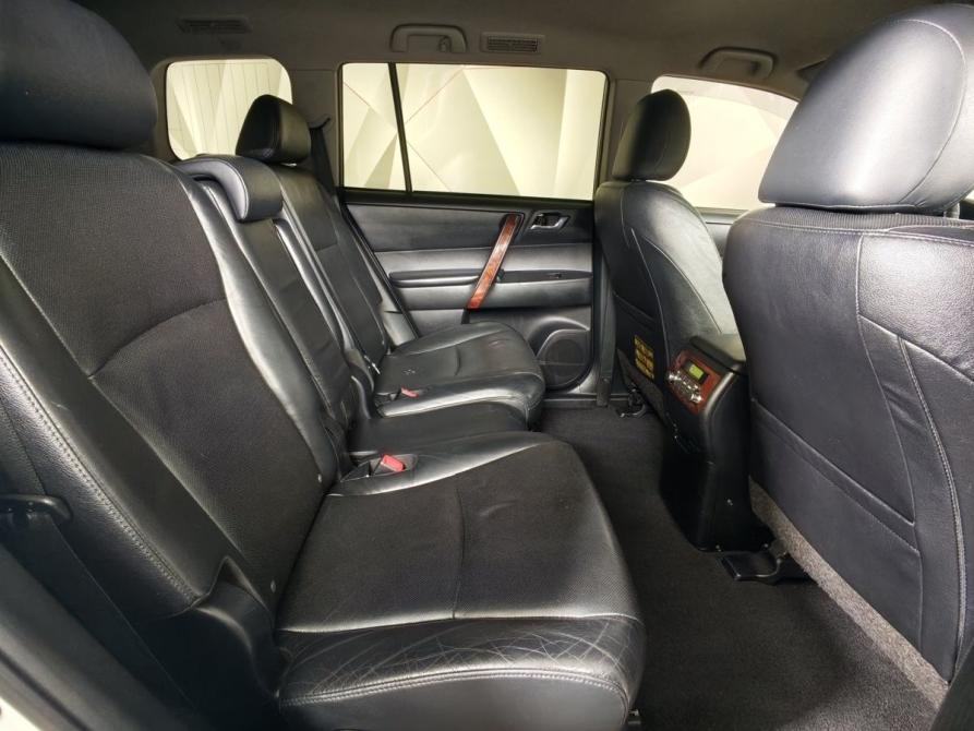Toyota Highlander II (XU40) Рестайлинг Москва  - изображение 16