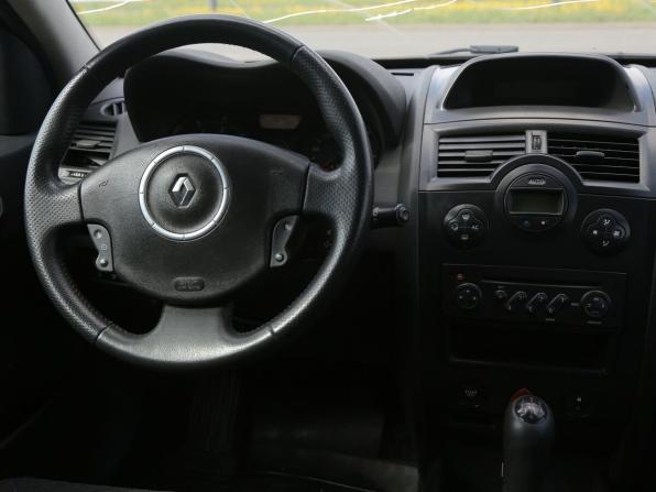 Renault Megane II Рестайлинг с пробегом 2007 года, цена 293 000 рублей, 276600 км, универсал, Автокод Объявления