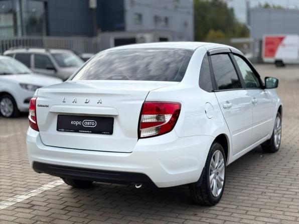 Lada (ВАЗ) Granta I Рестайлинг с пробегом 2024 года, цена 901 000 рублей, 33617 км, лифтбек, Автокод Объявления