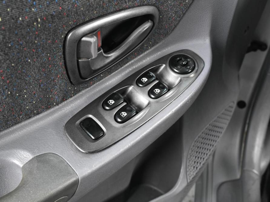 Hyundai Accent II Ростов-на-Дону  - изображение 13