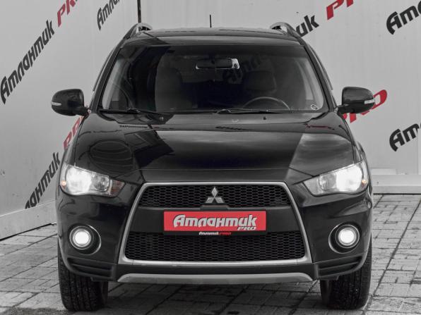 Mitsubishi Outlander II Рестайлинг с пробегом 2011 года, цена 1 100 000 рублей, 250025 км, внедорожник, Автокод Объявления