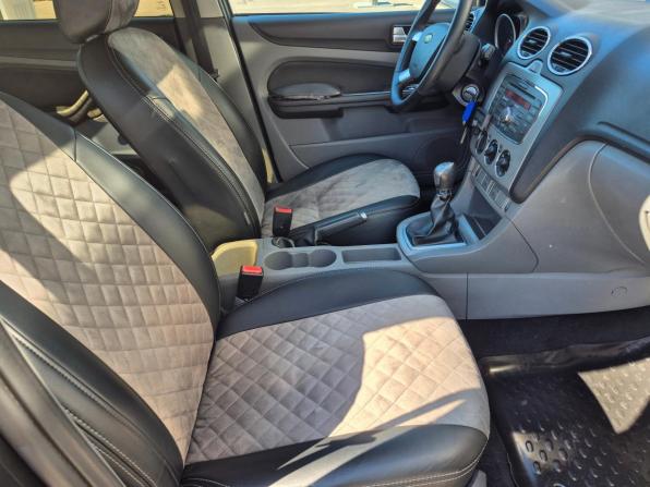 Ford Focus II Рестайлинг с пробегом 2010 года, цена 511 000 рублей, 297827 км, седан, Автокод Объявления