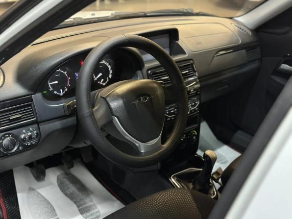 Lada (ВАЗ) Priora I Рестайлинг с пробегом 2015 года, цена 597 000 рублей, 207163 км, седан, Автокод Объявления
