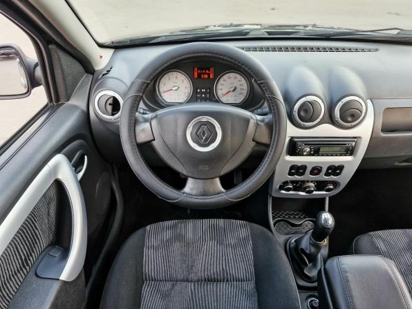 Renault Sandero I с пробегом 2010 года, цена 474 000 рублей, 211412 км, хэтчбек, Автокод Объявления