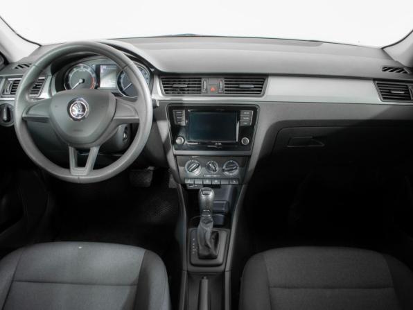 Skoda Rapid I Рестайлинг с пробегом 2019 года, цена 1 410 000 рублей, 112001 км, лифтбек, Автокод Объявления