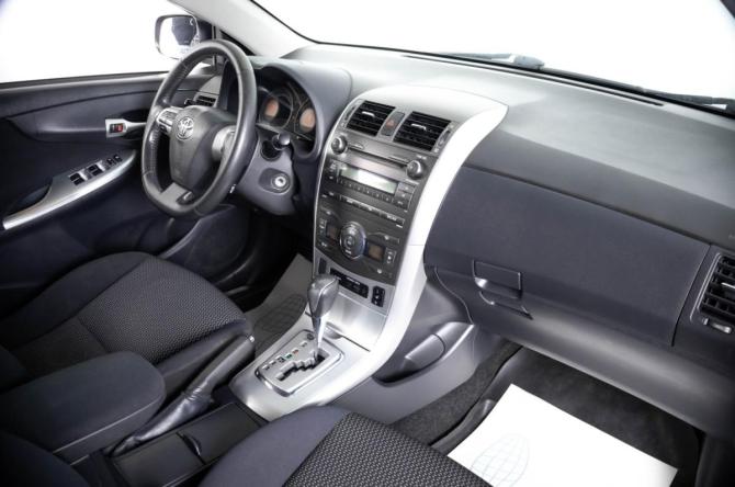 Toyota Corolla X (E140 E150) Рестайлинг с пробегом 2010 года, цена 1 049 000 рублей, 191025 км, седан, Автокод Объявления