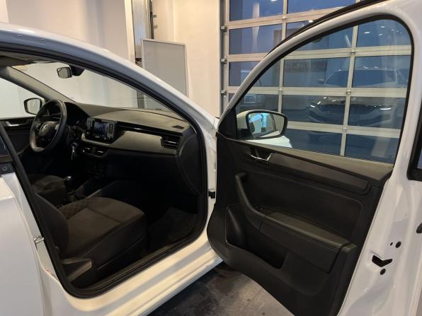 Skoda Rapid II с пробегом 2020 года, цена 1 500 000 рублей, 62802 км, лифтбек, Автокод Объявления