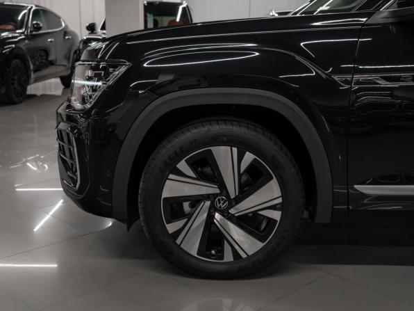 Volkswagen Teramont I Рестайлинг (China Market) с пробегом 2026 года, цена 5 500 000 рублей, 50 км, внедорожник, Автокод Объявления