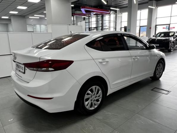 Hyundai Elantra VI (AD) с пробегом 2017 года, цена 1 290 001 рубль, 173500 км, седан, Автокод Объявления