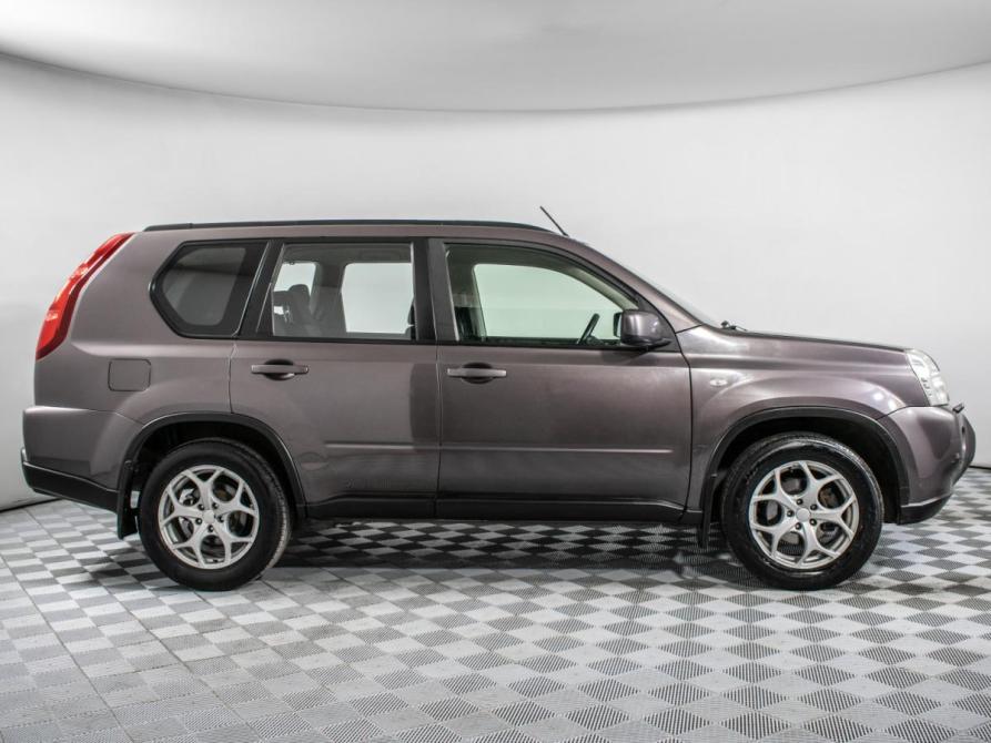 Nissan X-Trail II Москва  - изображение 4