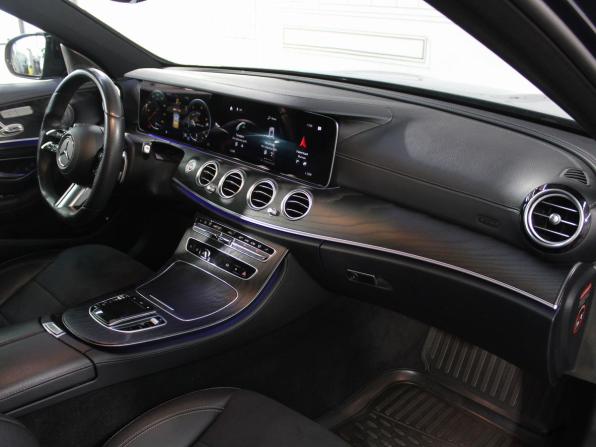 Mercedes-Benz E-Класс V (W213 S213 C238) Рестайлинг с пробегом 2021 года, цена 4 650 000 рублей, 65575 км, седан, Автокод Объявления