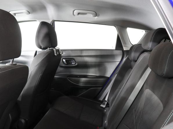 Hyundai Bayon I с пробегом 2023 года, цена 2 079 000 рублей, 40689 км, внедорожник, Автокод Объявления
