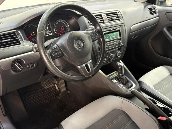Volkswagen Jetta VI с пробегом 2012 года, цена 730 000 рублей, 167288 км, седан, Автокод Объявления